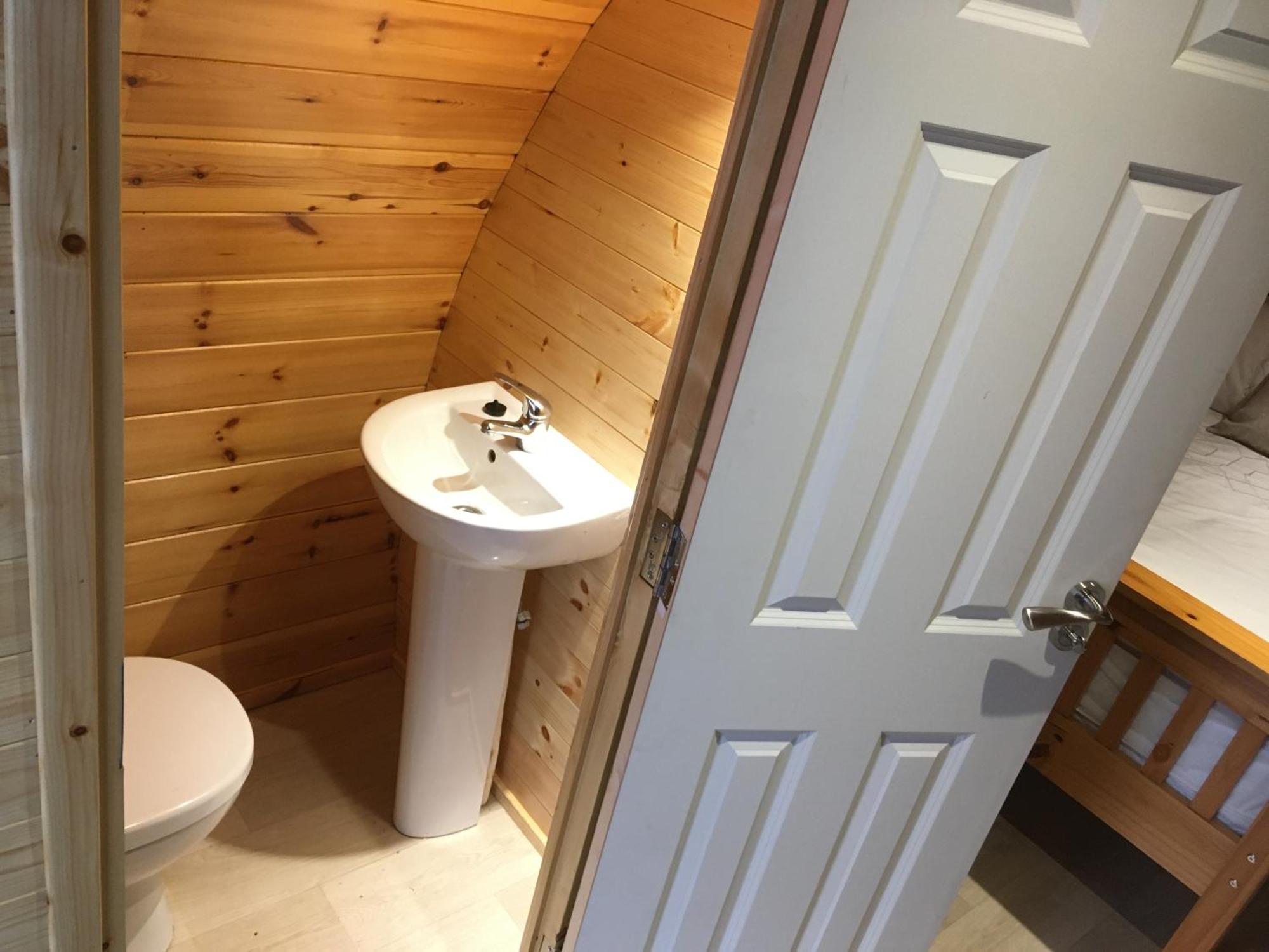 Emlagh, Self Catering Glamping Pods Villa Kilkee Room photo