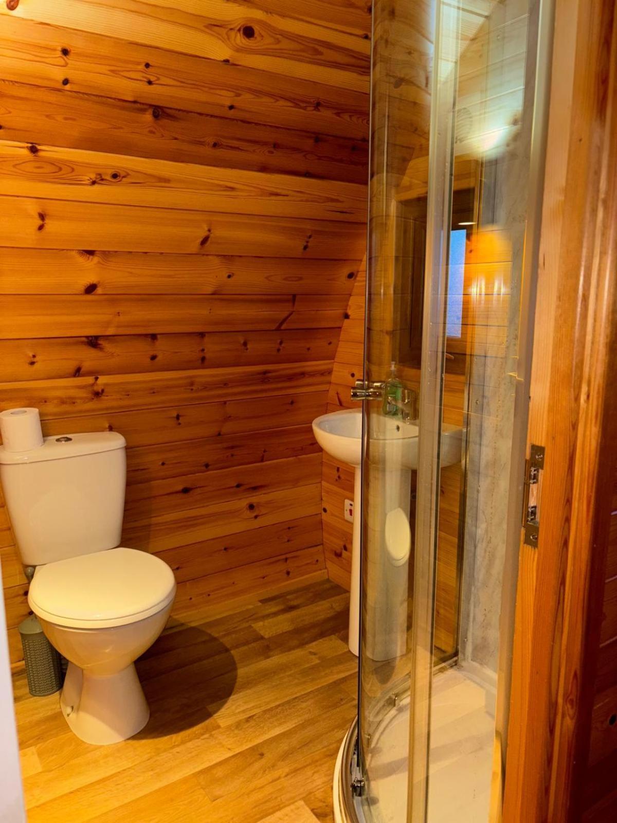 Emlagh, Self Catering Glamping Pods Villa Kilkee Exterior photo